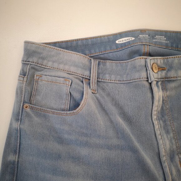 2/$30.00 - Old Navy Rockstar Super Skinny High Rise Light Wash Jeans - Picture 7 of 12